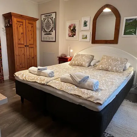 Moonloft@villasolbacka Guest house