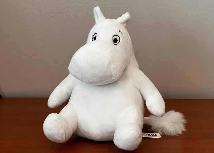 Moonloft@villasolbacka بيت ضيافة *