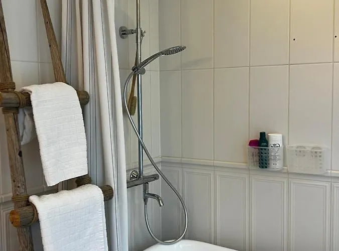 بيت ضيافة Moonloft@villasolbacka