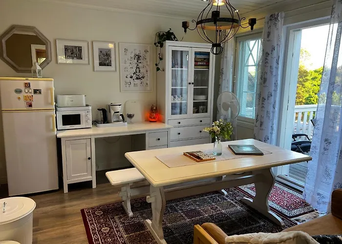 Moonloft@villasolbacka Πανσιόν